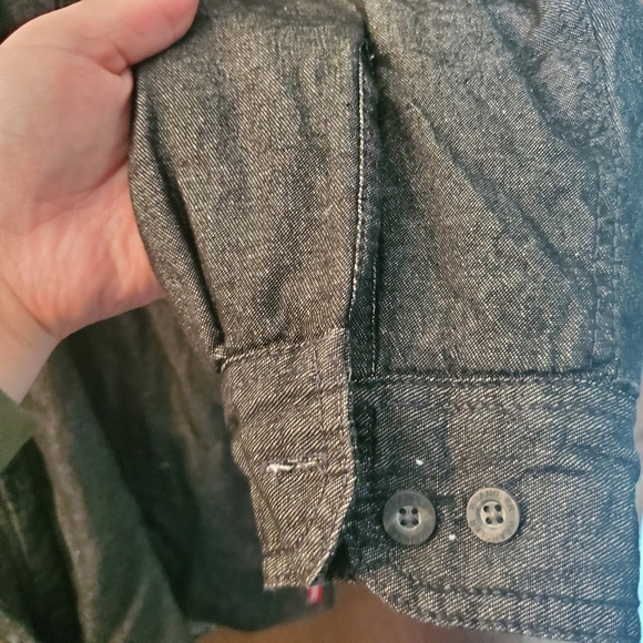 Wrangler Black Jacket with Gray lining - Picture 5 of 9
